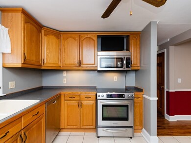 137 Belmont St, Weymouth, MA 02188 - photo 2