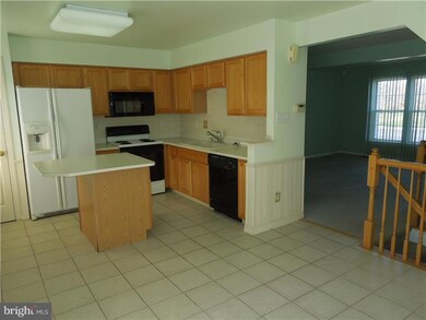 1232 Hunter Ln, Perkiomenville, PA 18074 - photo 5