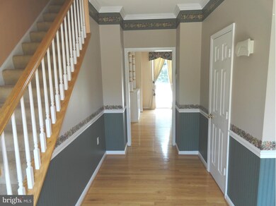 1023 Dulaney Mill Dr, Frederick, MD 21702 - photo 3