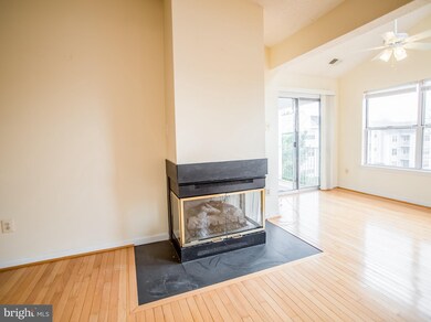 14201 Wolf Creek Place unit 11, Silver Spring, MD 20906 - photo 5