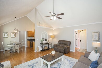 331 Brentmeade Dr, Murfreesboro, TN 37130 - photo 5