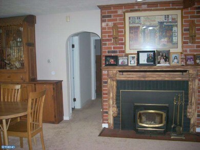 1023 Jacksonville Rd, Burlington, NJ 08016 - photo 2