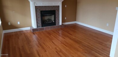 296 Water Forest Dr, Dingmans Ferry, PA 18328 - photo 4