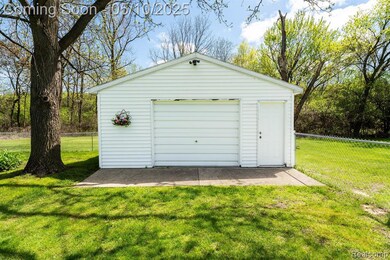 LARGE SHED