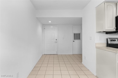 Corridor with baseboards