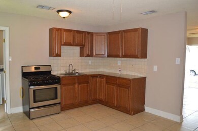 2777 Russell Dr, Marrero, LA 70072 - photo 4