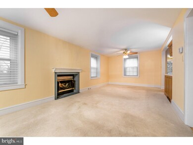 201 Pine Tree Rd, Wayne, PA 19087 - photo 4