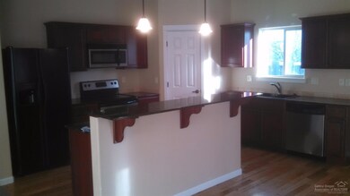 2485 NE Saranac Place, Bend, OR 97701 - photo 2