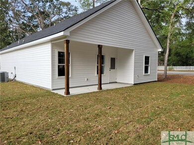 305 S Maple St, Springfield, GA 31329 - photo 3