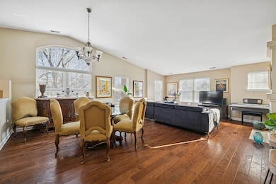 2750 Langley Cir unit 203013, Glenview, IL 60026 - photo 4