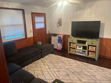 210 W 11th St, Donalsonville, GA 39845 - photo 3