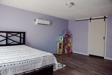 730 Iris Ave, Jamestown, TN 38556 - photo 6