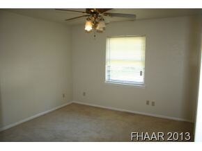 306 Carothers St, Copperas Cove, TX 76522 - photo 5