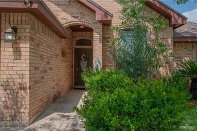 3208 Campanario Cir, Edinburg, TX 78539 - photo 2