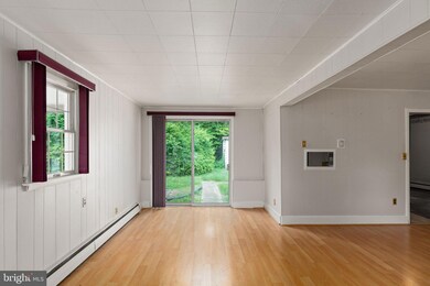 508 Magnolia Rd, Joppa, MD 21085 - photo 4