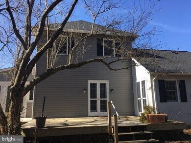 105 Locust St, Middleburg, VA 20117 - photo 2