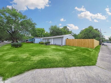 5251 Kingsbury St, Houston, TX 77021 - photo 5