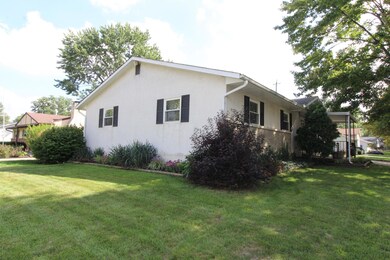 6466 Ambleside Dr, Columbus, OH 43229 - photo 2