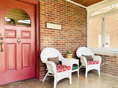 30 Betwood St, Albany, NY 12209 - photo 3