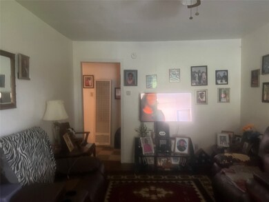 1014 Saint Clair St, Houston, TX 77088 - photo 3