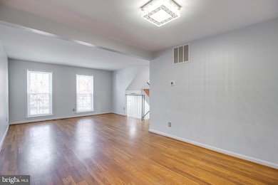 3201 White Flint Ct, Oakton, VA 22124 - photo 7