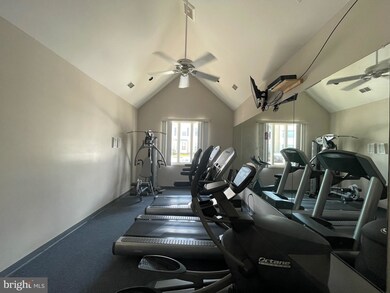 8301 Bluebird Way unit 8301L, Lorton, VA 22079 - photo 7