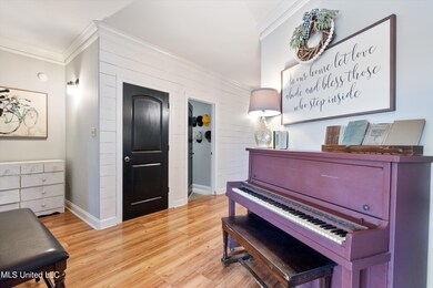 05-Main Entry to Home