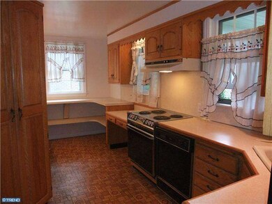 116 Flintlock Rd, Drexel Hill, PA 19026 - photo 7