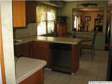 1041 Gregory Terrace, Toms River, NJ 08753 - photo 5