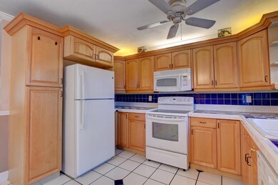 1656 Maypop Rd, West Palm Beach, FL 33415 - photo 5