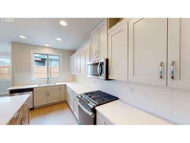 923 NE 17th Ave unit Lot 6, Canby, OR 97013 - photo 6