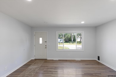 7511 Joseph Ave, La Vista, NE 68128 - photo 4