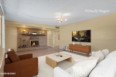 101 W Corona Rd, Tucson, AZ 85756 - photo 7