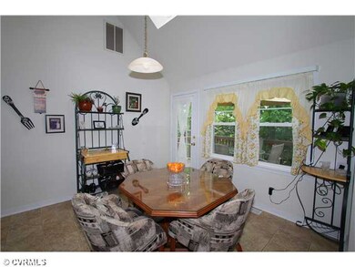 2428 Bridgeview Ln, Henrico, VA 23233 - photo 7