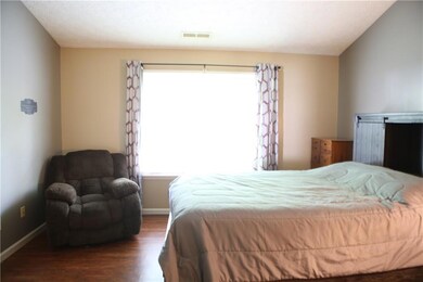 8859 Woodpointe Cir, Indianapolis, IN 46234 - photo 6