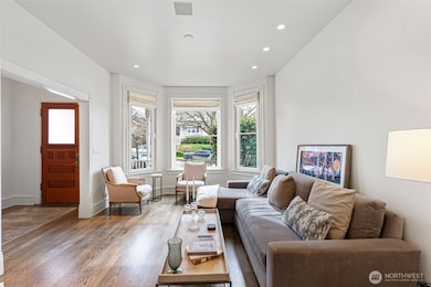 511 N E St, Tacoma, WA 98403 - photo 7