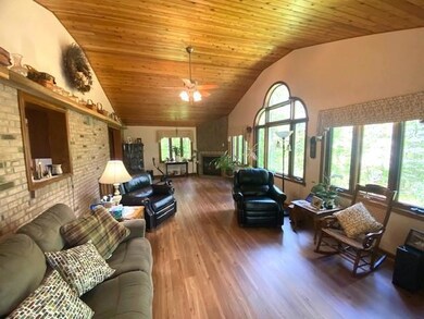 6605 Crown Ln, Zionsville, PA 18092 - photo 5