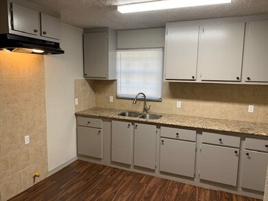 5007 Enyart St, Houston, TX 77021 - photo 5