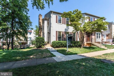 2918 Cashel Ln, Vienna, VA 22181 - photo 2