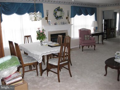 634 Cascade Dr S, Mount Laurel, NJ 08054 - photo 7