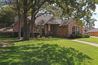724 Smokerise Cir, Denton, TX 76205 - photo 2