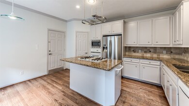 2203 Brun St, Houston, TX 77019 - photo 5