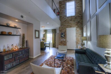 615-E-Portland-Ave-#109-Phoenix-AZ-Livin