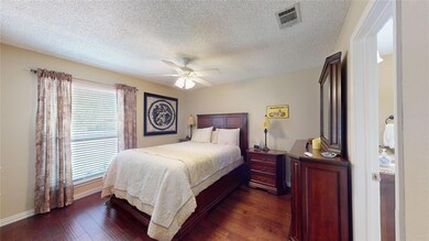 2428 Aquaduct Dr, Bedford, TX 76022 - photo 7