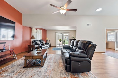 10519 W Loma Blanca Dr, Sun City, AZ 85351 - photo 5