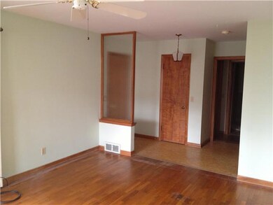 2609 Devonshire Ave, Lansing, MI 48910 - photo 4