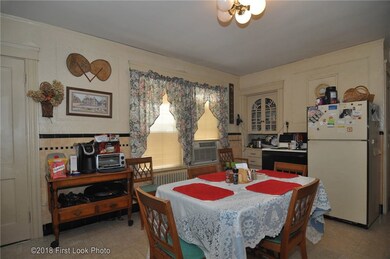 74 Pearson Ave, Pawtucket, RI 02860 - photo 5