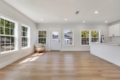 718 Grandview Ave, Dallas, TX 75223 - photo 7