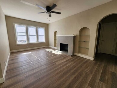 2720 W Glenlake Ave unit 2, Chicago, IL 60659 - photo 2