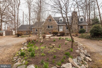 5729 Mineral Ave, Halethorpe, MD 21227 - photo 3